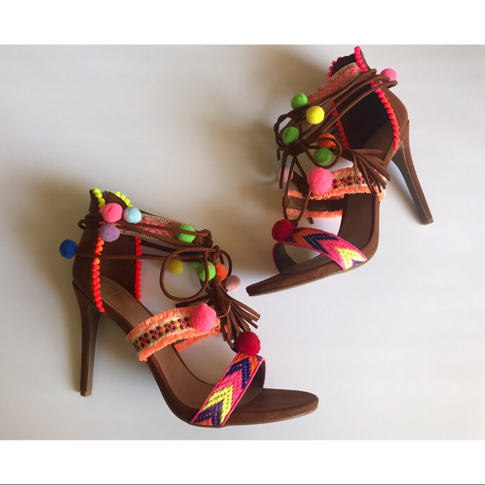 LAST REDUCTION BEFORE DONATION IN 2 WEEKS, price is firm Boho Chic Heels
